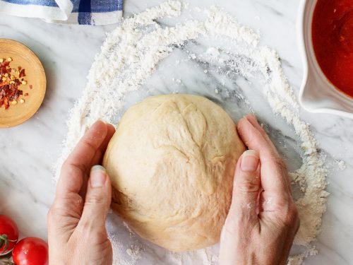 How to Make Homemade Pizza Dough