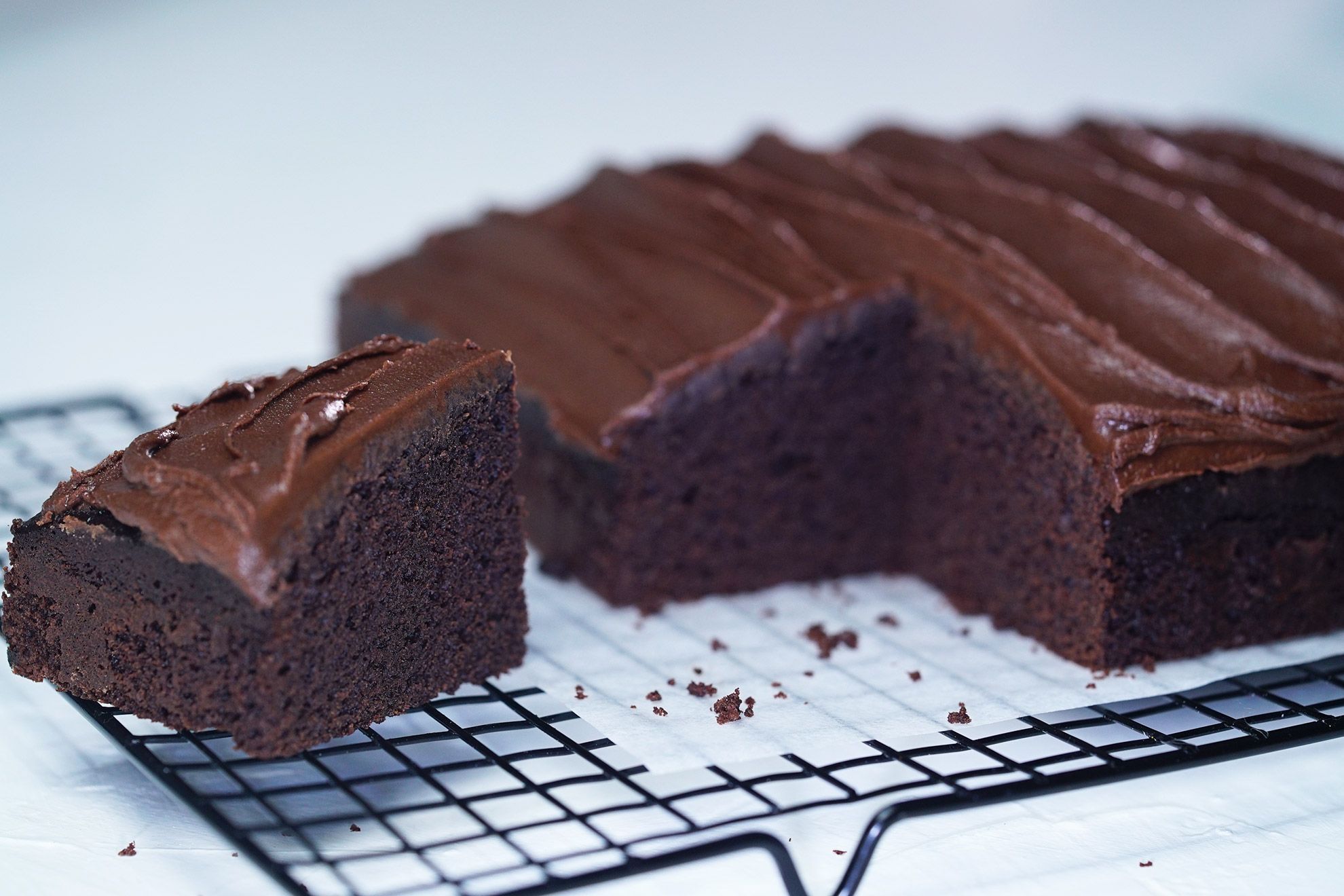 How to Bake a Moist Chocolate Cake